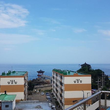 Lighthouse Beach Motel Sokcho Esterno foto