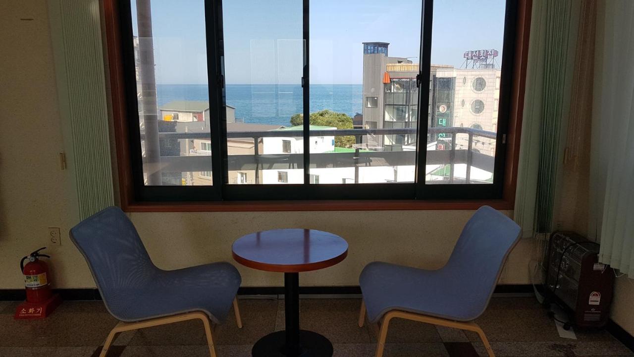 Lighthouse Beach Motel Sokcho Esterno foto
