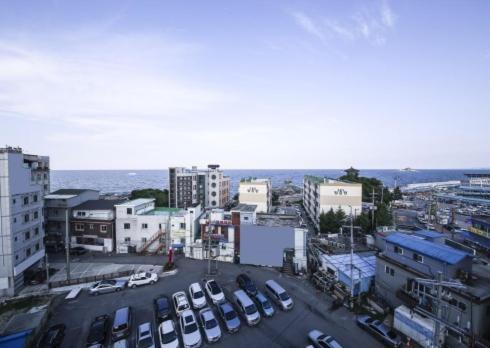Lighthouse Beach Motel Sokcho Esterno foto