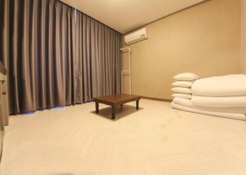 Lighthouse Beach Motel Sokcho Esterno foto